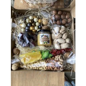 Подарочная коробочка «Изобилие»